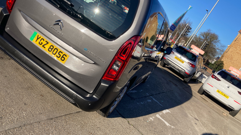 Citroen Berlingo 100kW Feel XL 50kWh 5dr Auto [7 seat] Electric Estate